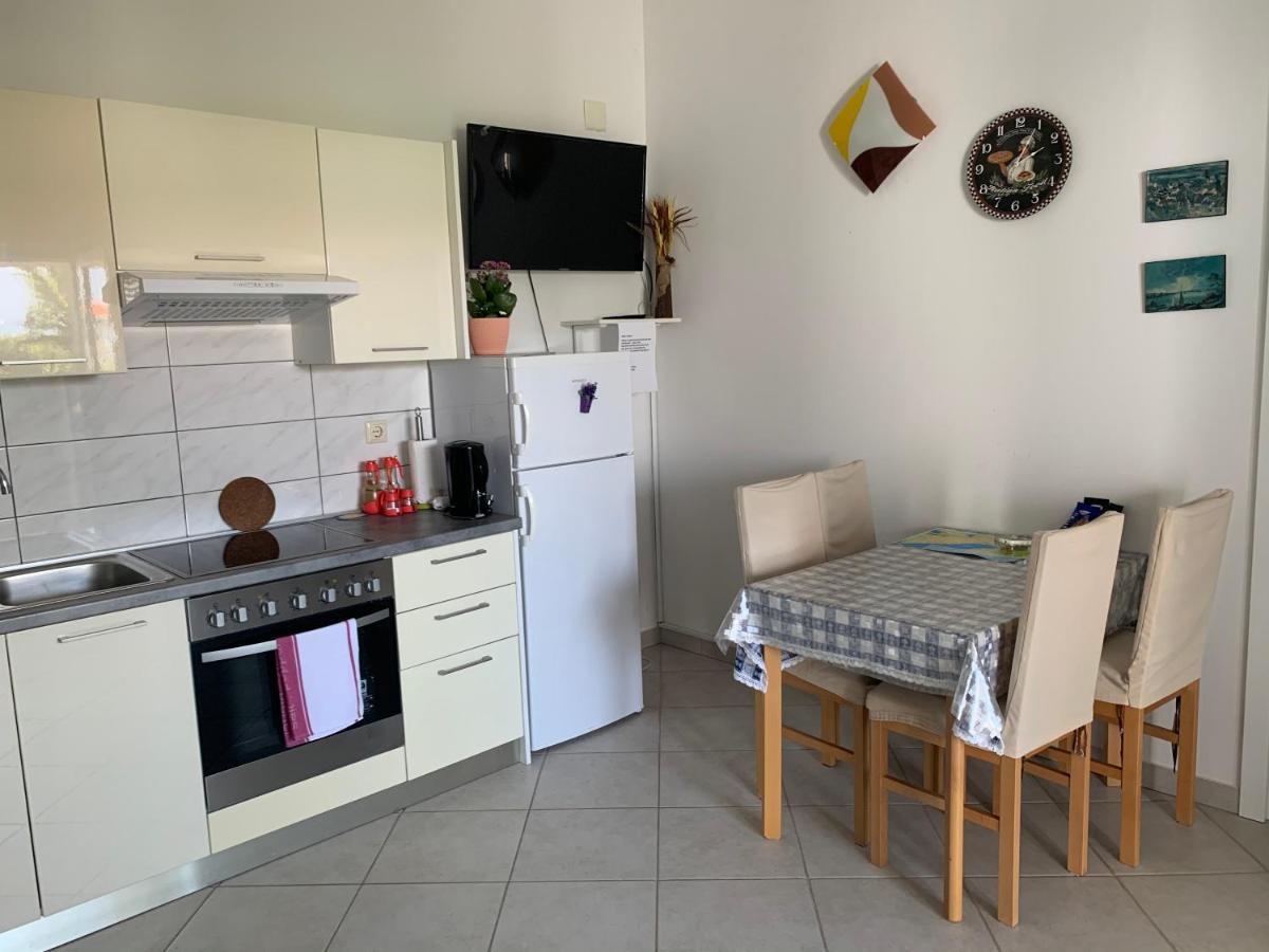 Apartments Fila Новалья Экстерьер фото